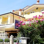 Appartmani Punta Appartement *