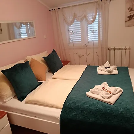 Appartmani Punta 우마그