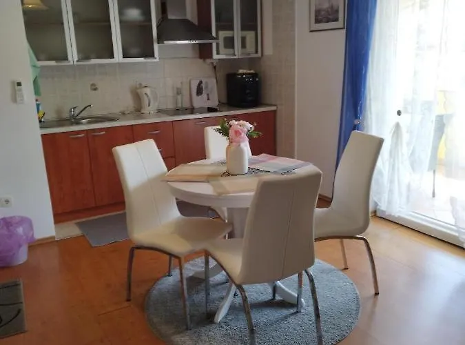 Appartmani Punta * 우마그