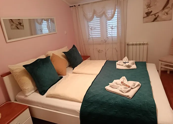 Appartmani Punta 우마그